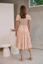 Load image into Gallery viewer, Caroline Peach Speckled Print Shirred Tiered Dress