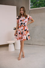 Load image into Gallery viewer, Donna Orange/Pink/Beige Abstract Frill Dress