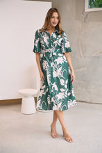 Load image into Gallery viewer, Delaney Green/White Print Button Front Midi Dress
