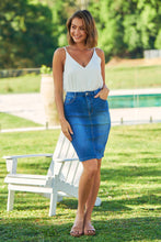 Load image into Gallery viewer, Middi Blue denim skirt