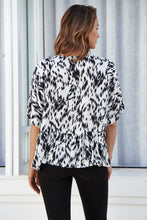 Load image into Gallery viewer, Love Frill Black Print Sleeve Top