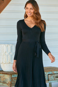 Parker Black Long Sleeve Pleated Knit Midi Dress