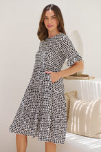 Load image into Gallery viewer, Thea White/Black Spot Print Pocketed Smock