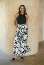 Load image into Gallery viewer, Evie White/Black Floral Print Drawstring Pants