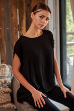Load image into Gallery viewer, Chele Short Sleeve Oversized Black Plain Top