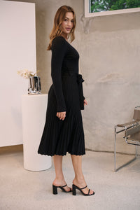 Parker Black Long Sleeve Pleated Knit Midi Dress