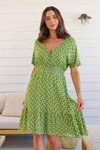 Load image into Gallery viewer, Chiara Cap Sleeve Green Retro Print Button Front Dress