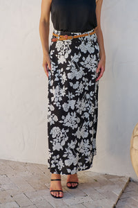 Esperence Black/White Floral Print Maxi Skirt