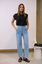 Load image into Gallery viewer, Light Wash Square Pocket Denim Wide Leg Mum Jeans