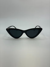 Load image into Gallery viewer, Lacey Black Sunglasses