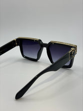 Load image into Gallery viewer, Yolanda Black/Gold Sunglasses