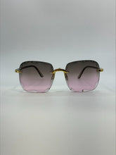 Load image into Gallery viewer, Alicia Pink Smokey Sunglasses