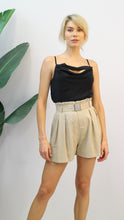 Load image into Gallery viewer, Coella Linen Shorts