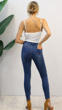 Load image into Gallery viewer, Basic Blue Denim Skinny Jean