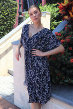 Load image into Gallery viewer, Nala Sleeved Navy Maxi Dress