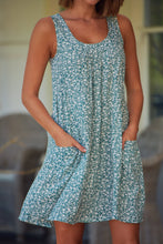 Load image into Gallery viewer, Vale Mint Green Floral Pocket Shift Dress
