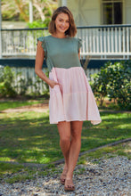 Load image into Gallery viewer, Thalia Tiered Green/Pink Frill Sleeve Dress