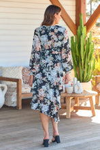 Load image into Gallery viewer, Viviano Long Sleeve Black Floral Chiffon Evening Dress