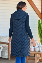 Load image into Gallery viewer, Aspen Sleeveless Black Long Puffer Vest