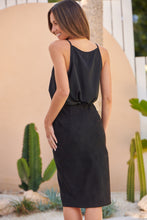 Load image into Gallery viewer, Rin Black Suede Pencil Skirt