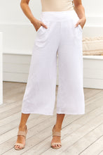 Load image into Gallery viewer, Shianne White Linen Culotte